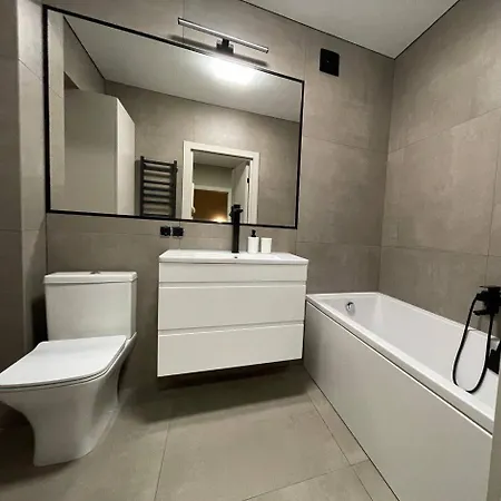 公寓 Lux світло не вимикають 乌日霍罗德