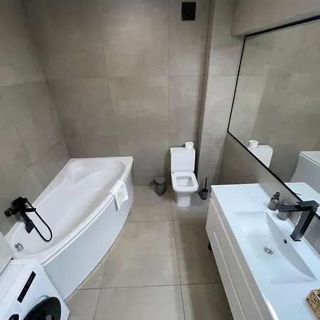 Lux світло не вимикають Appartement Oujhorod