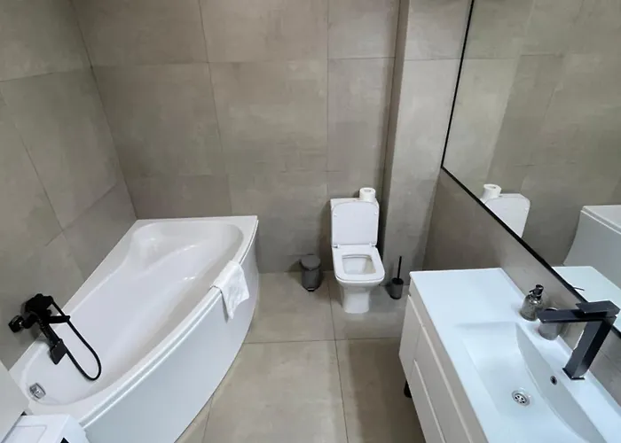 Lux світло не вимикають Apartamento Uzhhorod